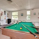 Awesome In With Heated Swimming Pool Hébergement de vacances La Faute-sur-Mer